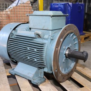Motor eléctrico ABB – 37 kW. Reacondicionado.