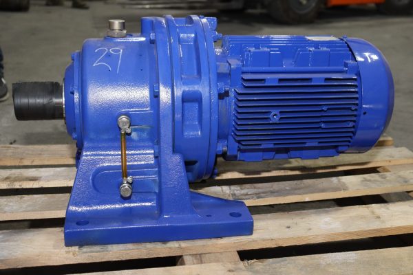 Motorreductor Sumitomo serie Cyclo 6000 – Modelo CHHM-10-6147-29. Reacondicionado. - Imagen 3