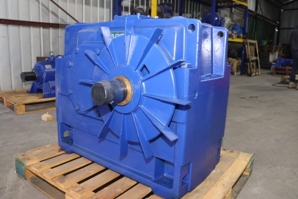 Reductor Flender con ventilador – Modelo H1 SH 11A - Imagen 2